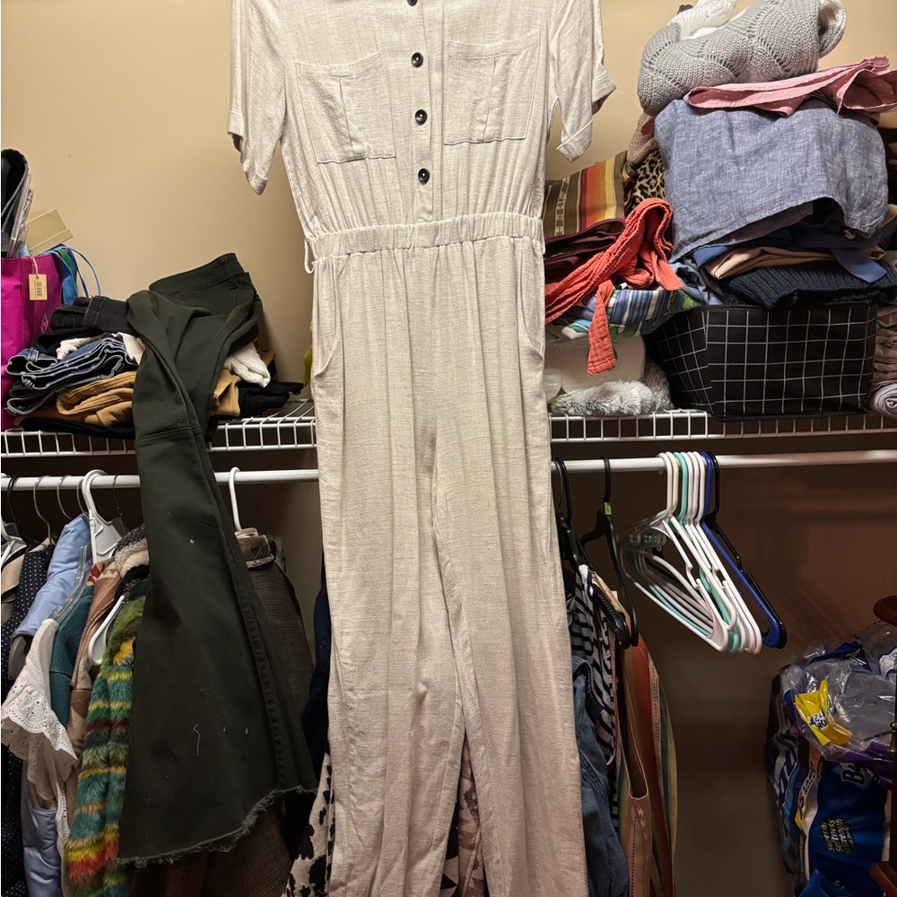 NWOT Elegant Cream Linen Jumpsuit